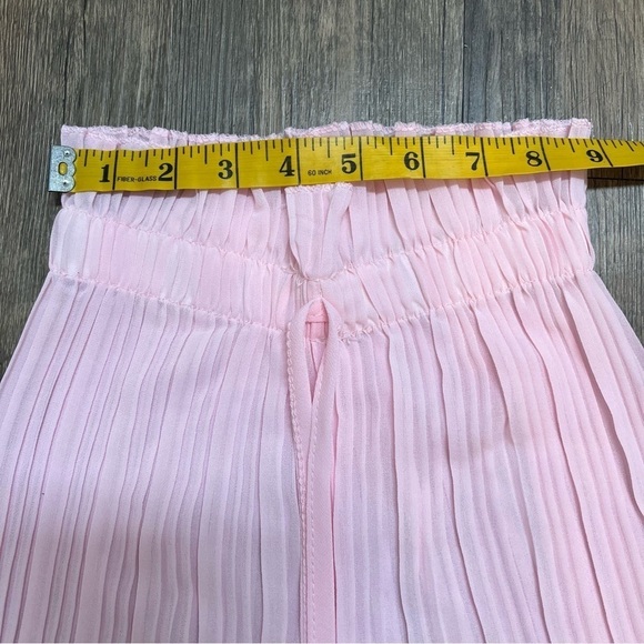 Girls Pleated Wide Leg Pink Pant Size 3 -4 - Picture 7 of 9